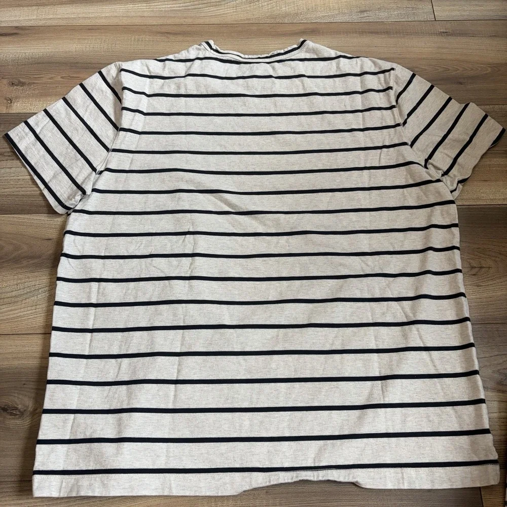 Banana Republic Authentic Tee T Shirt Mens XL Striped 100% Supima Cotton